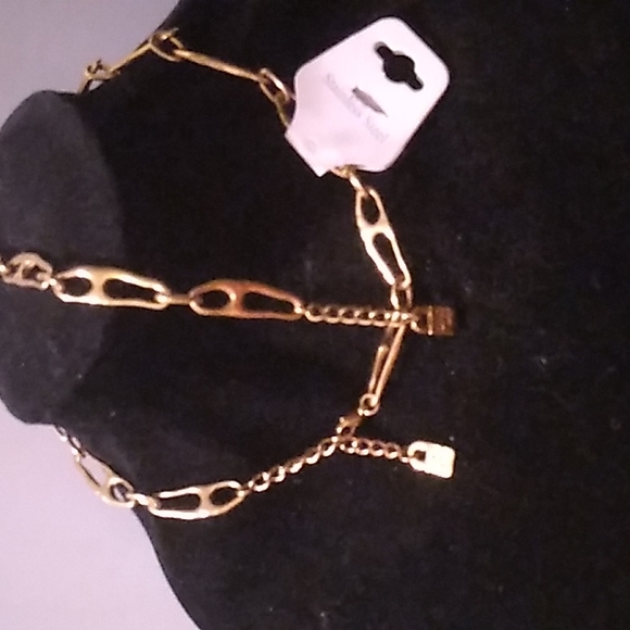 Jewelry - Bracelet set